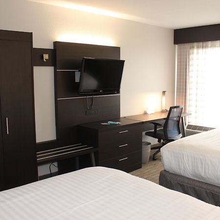 Holiday Inn Express & Suites Troy By Ihg Zewnętrze zdjęcie