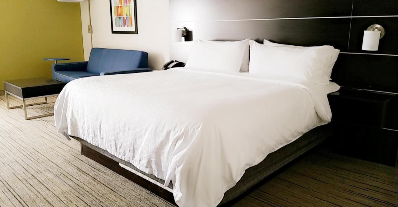 Holiday Inn Express & Suites Troy By Ihg Pokój zdjęcie