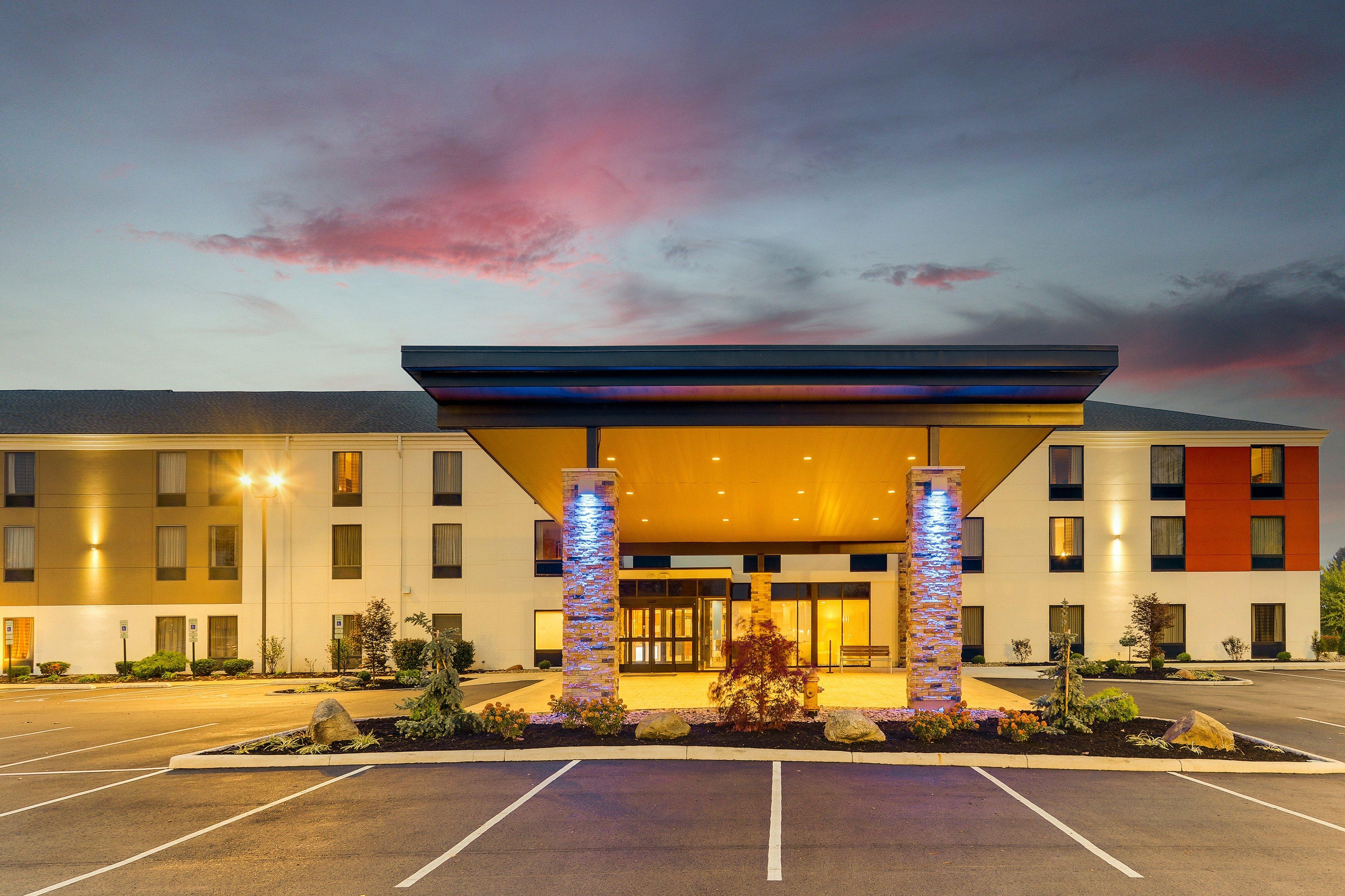 Holiday Inn Express & Suites Troy By Ihg Zewnętrze zdjęcie