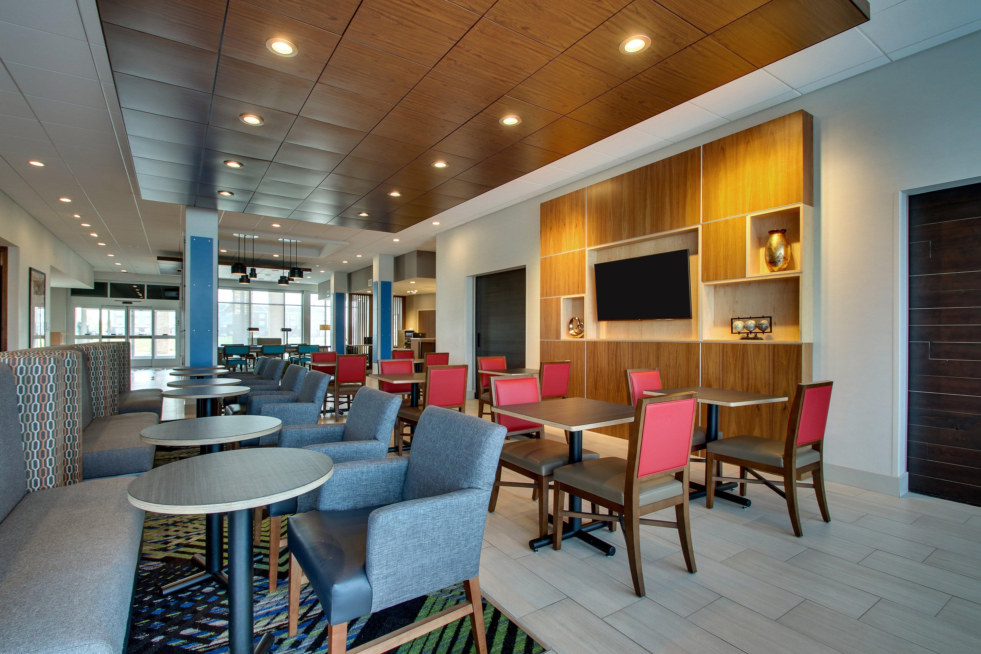 Holiday Inn Express & Suites Troy By Ihg Zewnętrze zdjęcie