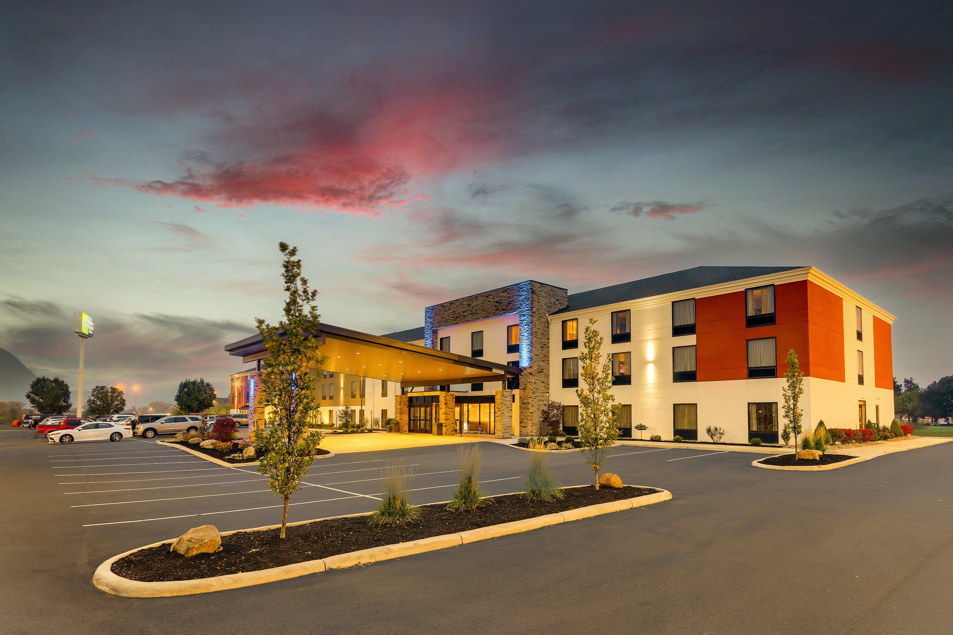 Holiday Inn Express & Suites Troy By Ihg Zewnętrze zdjęcie