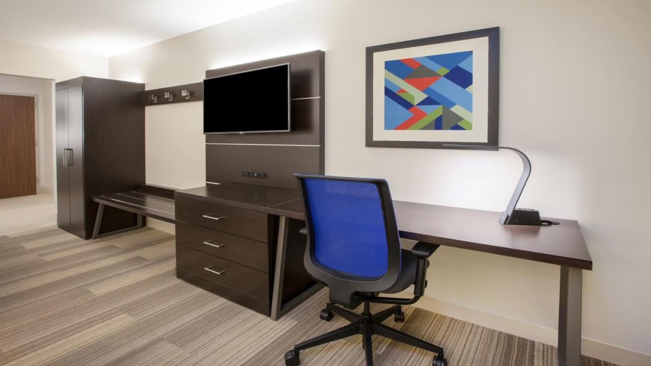 Holiday Inn Express & Suites Troy By Ihg Zewnętrze zdjęcie