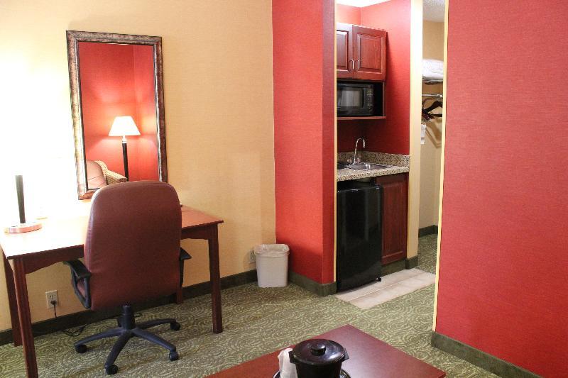Holiday Inn Express & Suites Troy By Ihg Zewnętrze zdjęcie